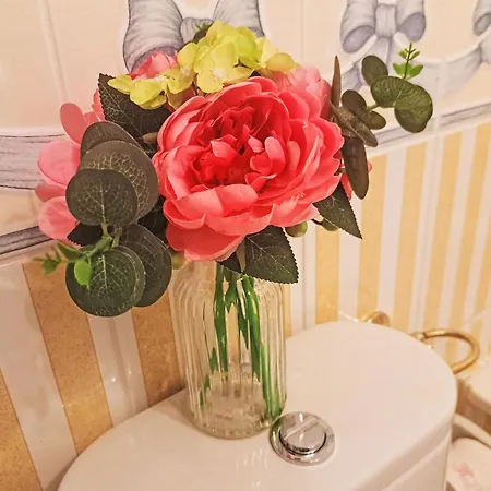 Rose By Interhome * Nachdemsee