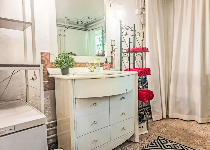 Rose By Interhome * Traunkirchen