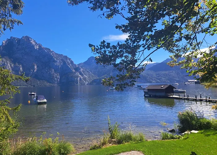 Rose By Interhome Traunkirchen