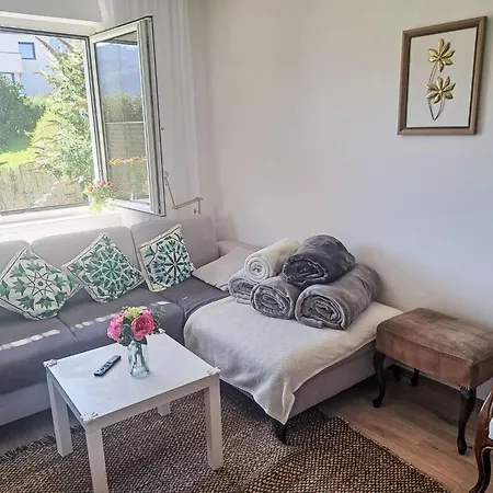 Rose By Interhome Nachdemsee